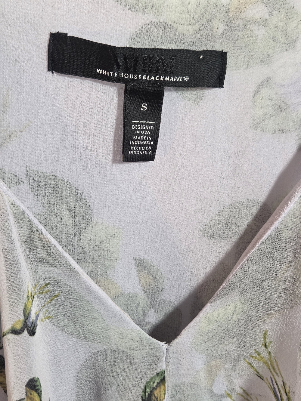 White House Black Market Floral Ruffle Blouse - Picture 5 of 11